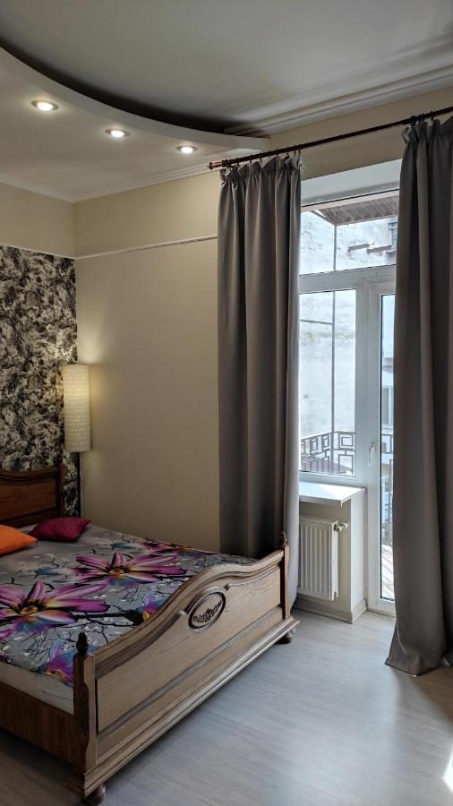 Центр Торговая 6 Apartment โอเดสซา ภายนอก รูปภาพ