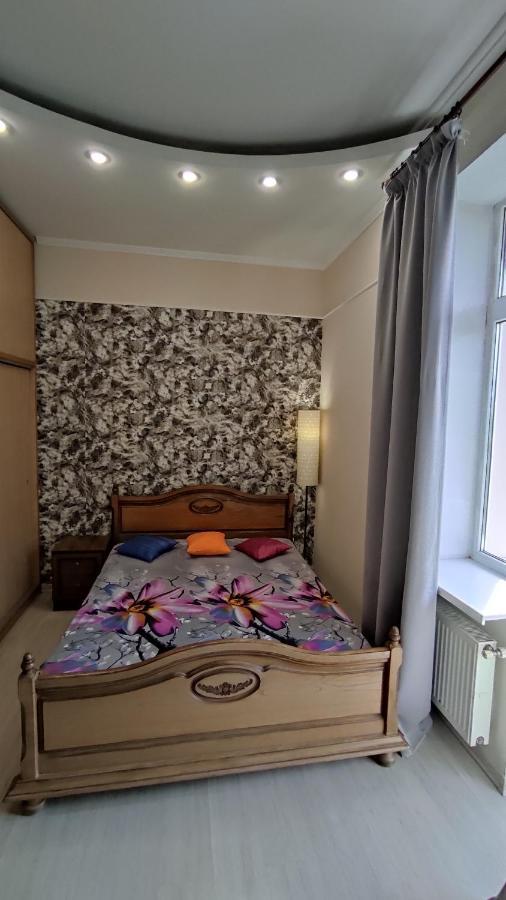 Центр Торговая 6 Apartment โอเดสซา ภายนอก รูปภาพ